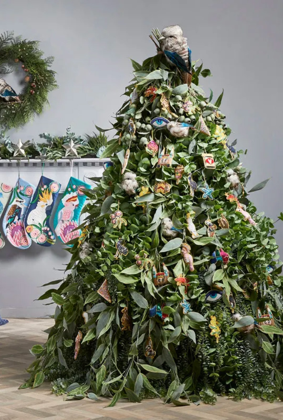 tree-made-from-native-aussy-plants